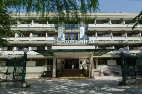 Sport Hotel - Yunost